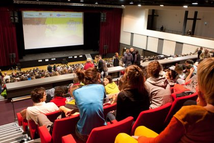 PHOTOS 2011 Vendredi salle 4.jpg