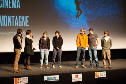 PHOTOS 2012 L  equipe du film les enfants du Kang Yatse.JPG