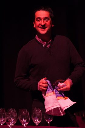 PHOTOS 2012 Notre partenaire Denis des Vins Bertrand.JPG