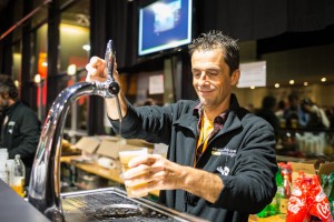 Hall du Quattro pendant les Rencontres de la Cinémathèque de Montagne