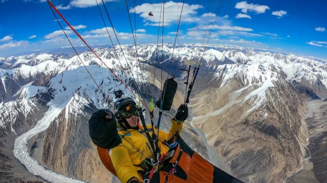 LOST IN KARAKORUM