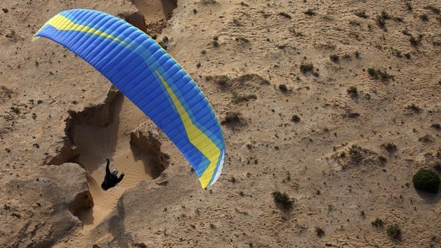 AZIZ, L'HISTOIRE D'UN PARAPENTISTE MAROCAIN